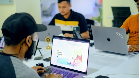Jasa Web Murah Terbaik di Cileunyi Bandung: Solusi Digital Profesional untuk Bisnis Anda