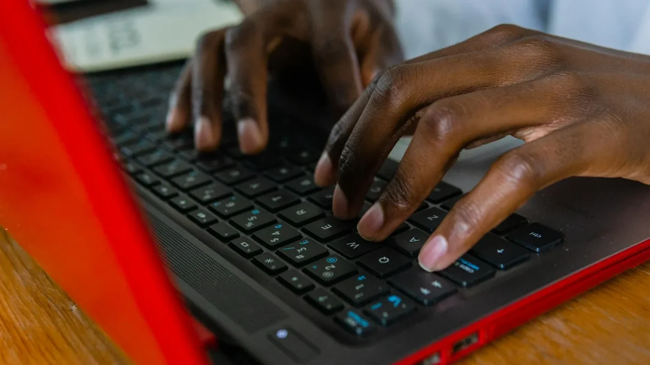 Digital Business Laptop Internet
