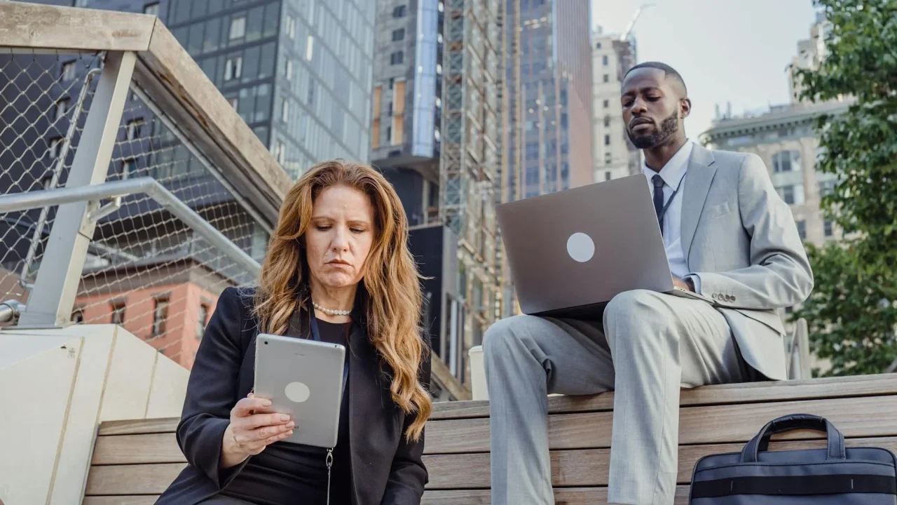 Laptop Business City